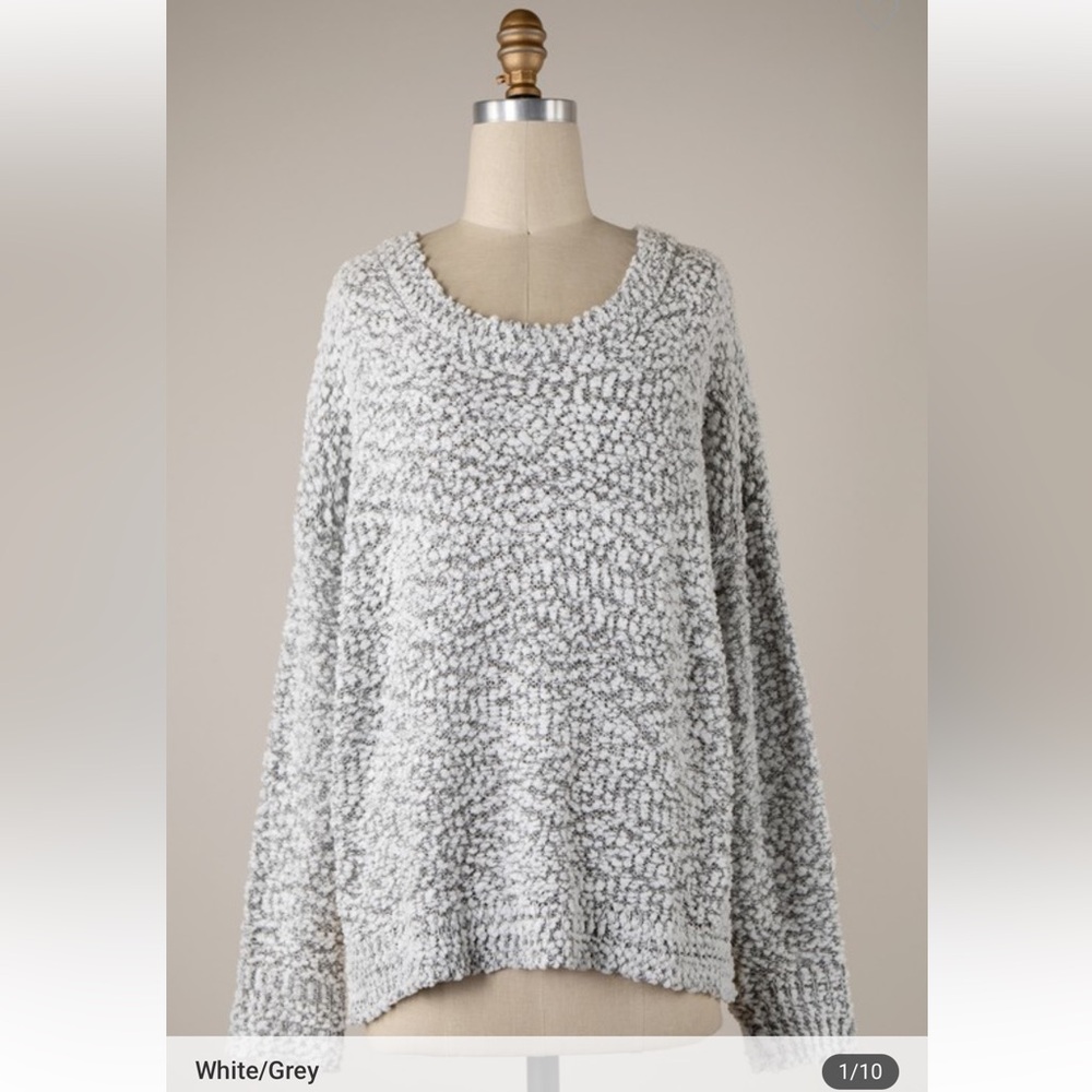 S/M - White/Grey - Miracle Sweaters